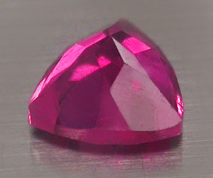 Piedra preciosa de turmalina rosa natural de brillo increíble de talla trillante de 4,2 mm - 2