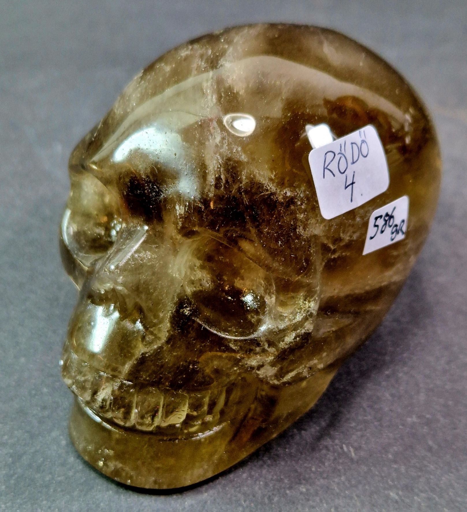 Rökkvarts / Bergkristall, Dödskalle -  586gram