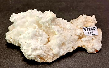 Vit Aragonit Kluster (Grottkalcit) -  VITAR42