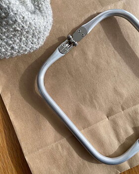 Frame till liten clutch, PetiteKnit