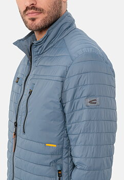 Lättviktsjacka  blå från camel active, 
