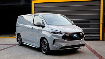 SIDESTEPS ANTI-SLIP - Ford Transit Custom 2023-