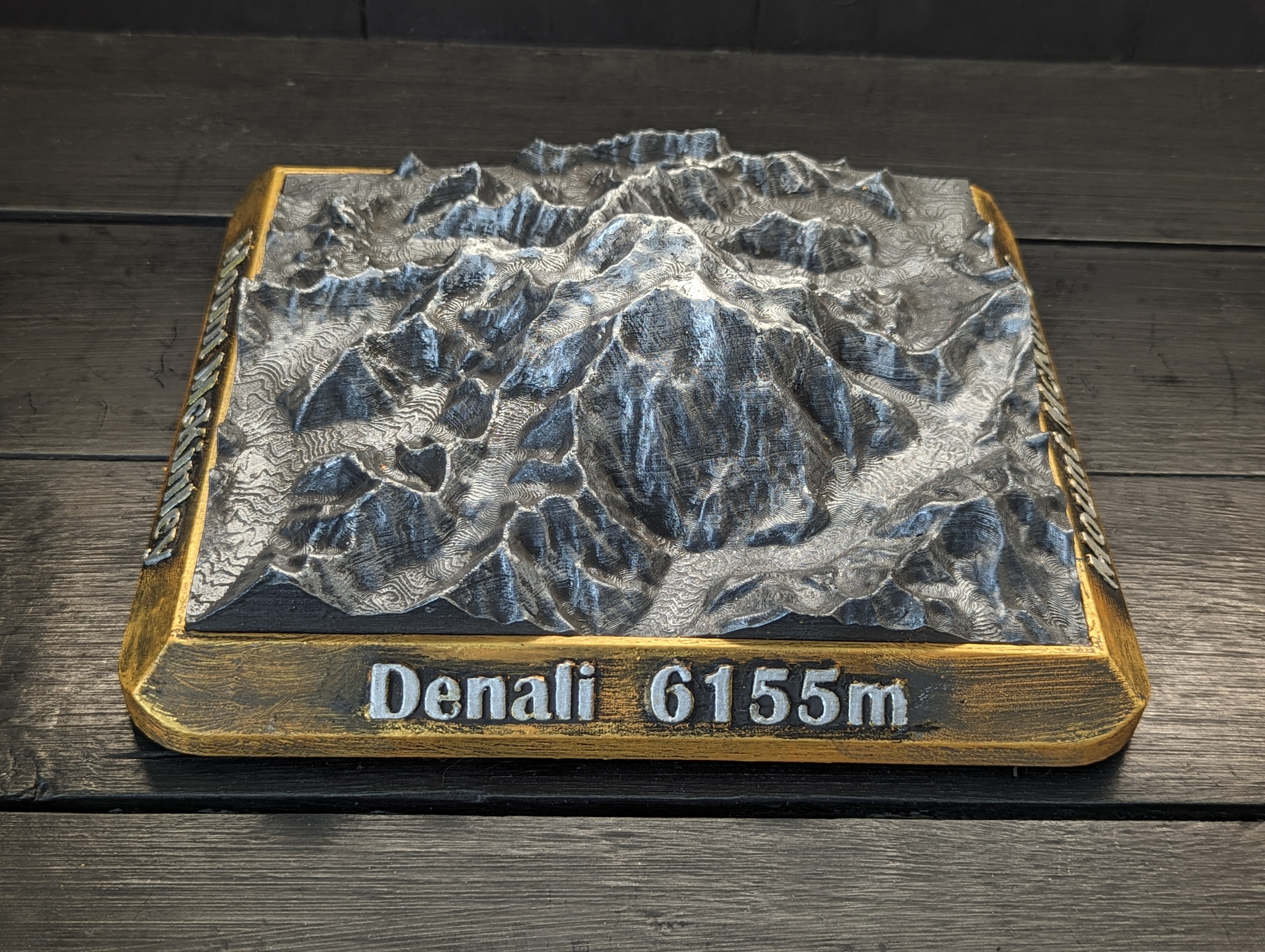 Handmålad 3D modell av Denali - 3