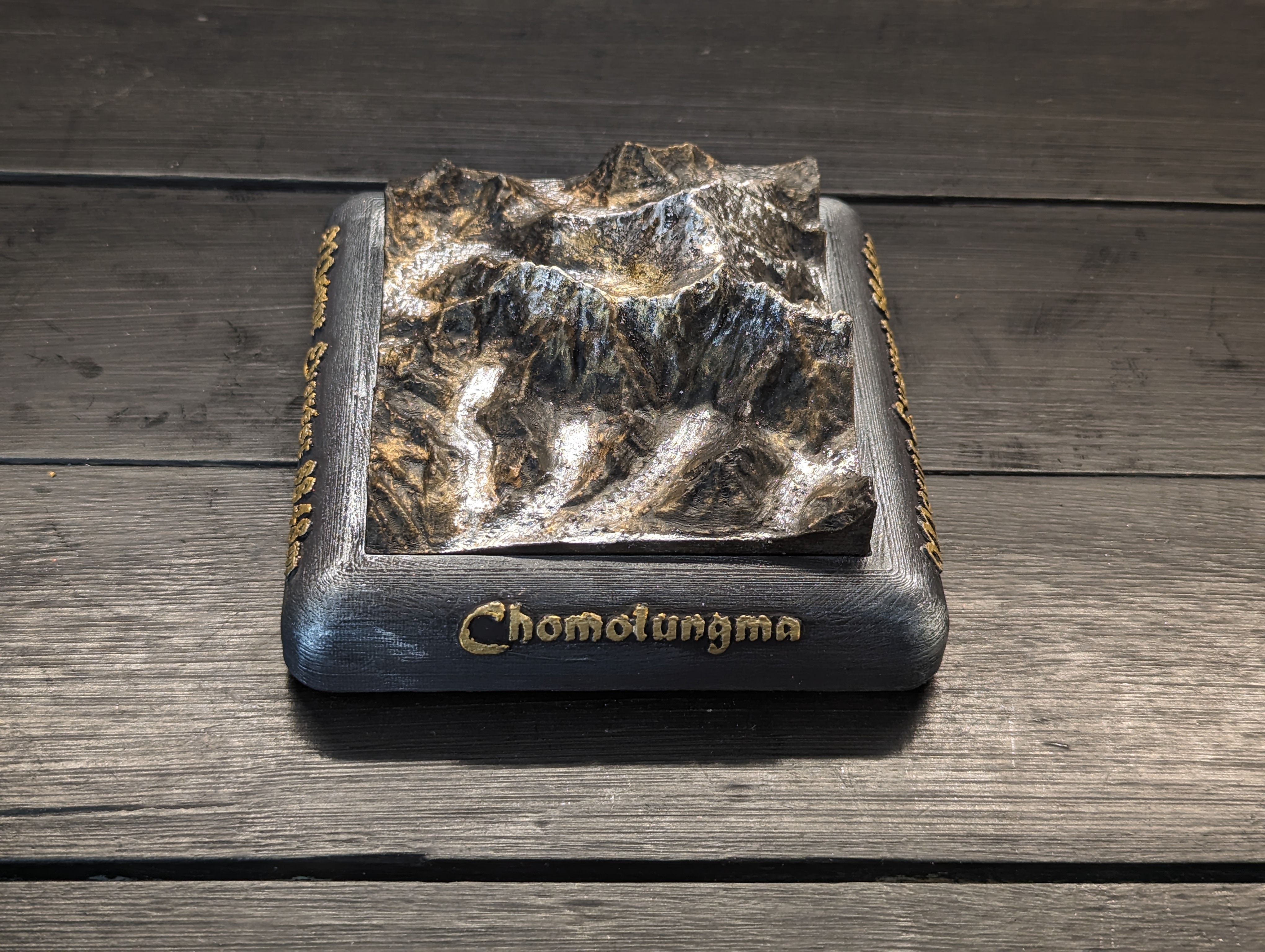Handmålad 3D modell av Mount Everest  [S] - 3