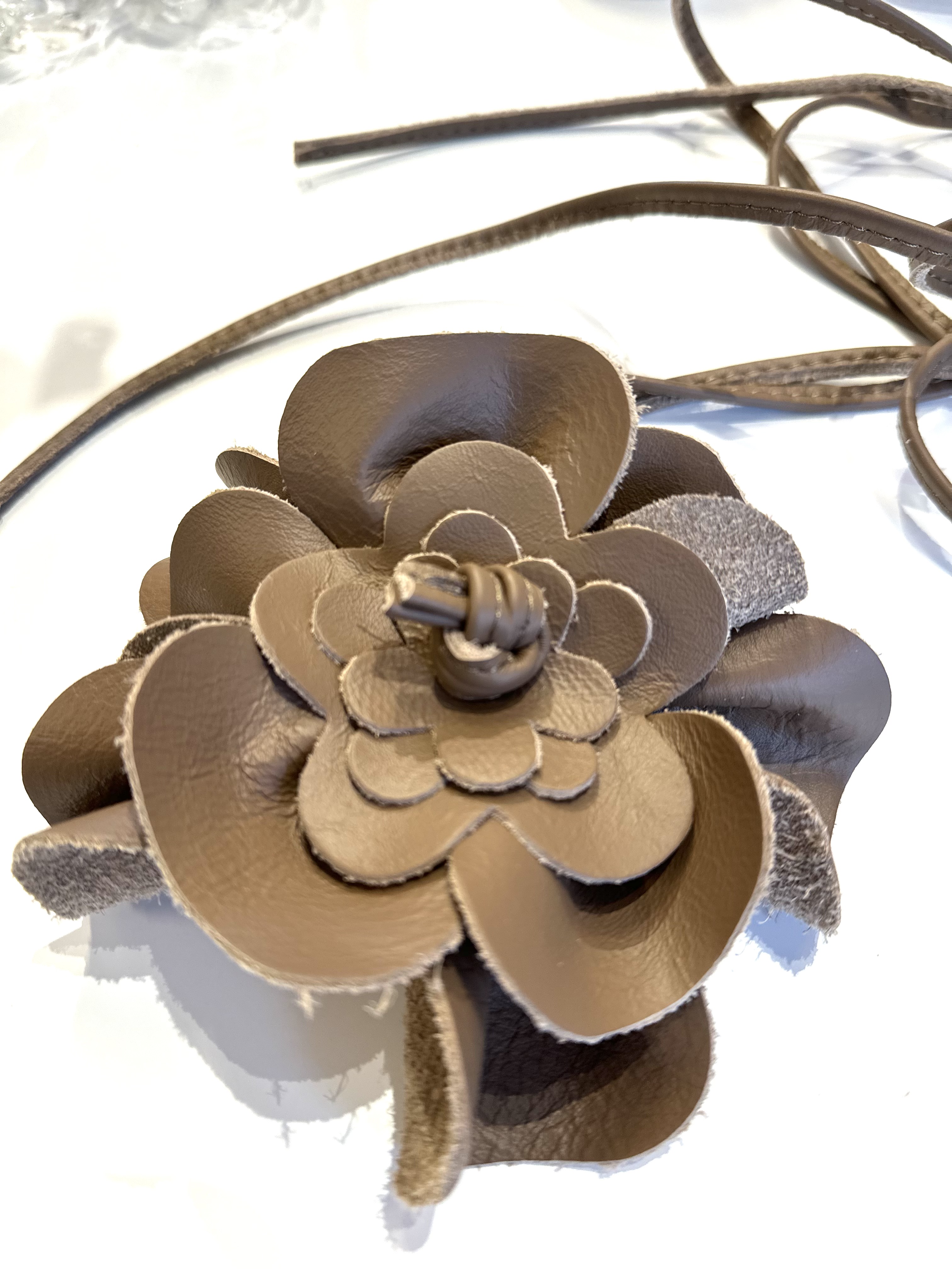 Bälte - FLOWER - Sixty Days - 3