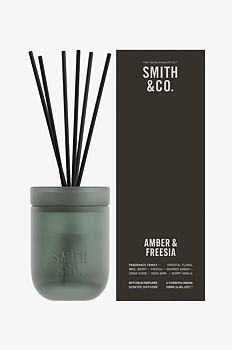 Smith & Co Amber & Freesia Diffuser