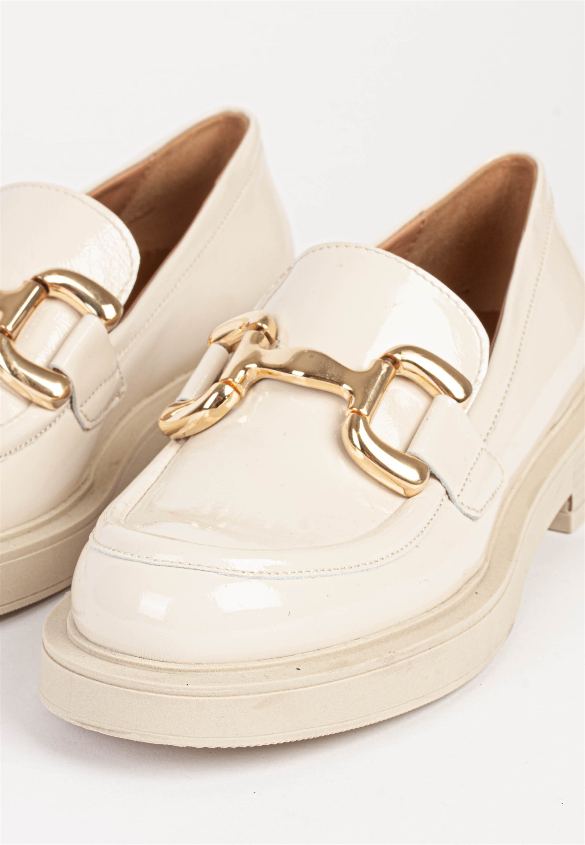 Violet Loafers BUKELA