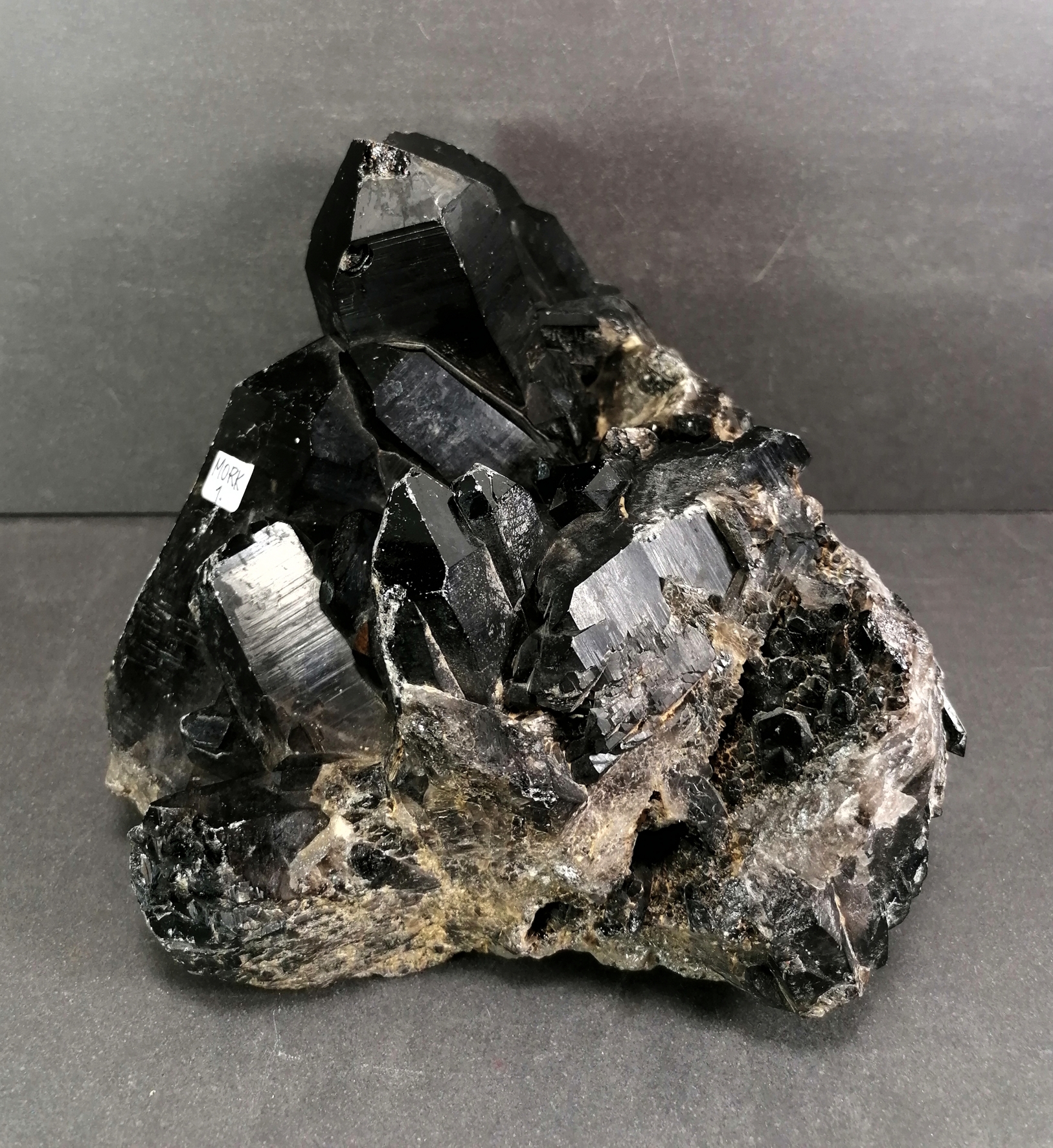 Morion / Rökkvarts Kluster - 2