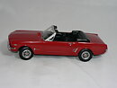 Ford Mustang  Cab  1966    1:18  Norev