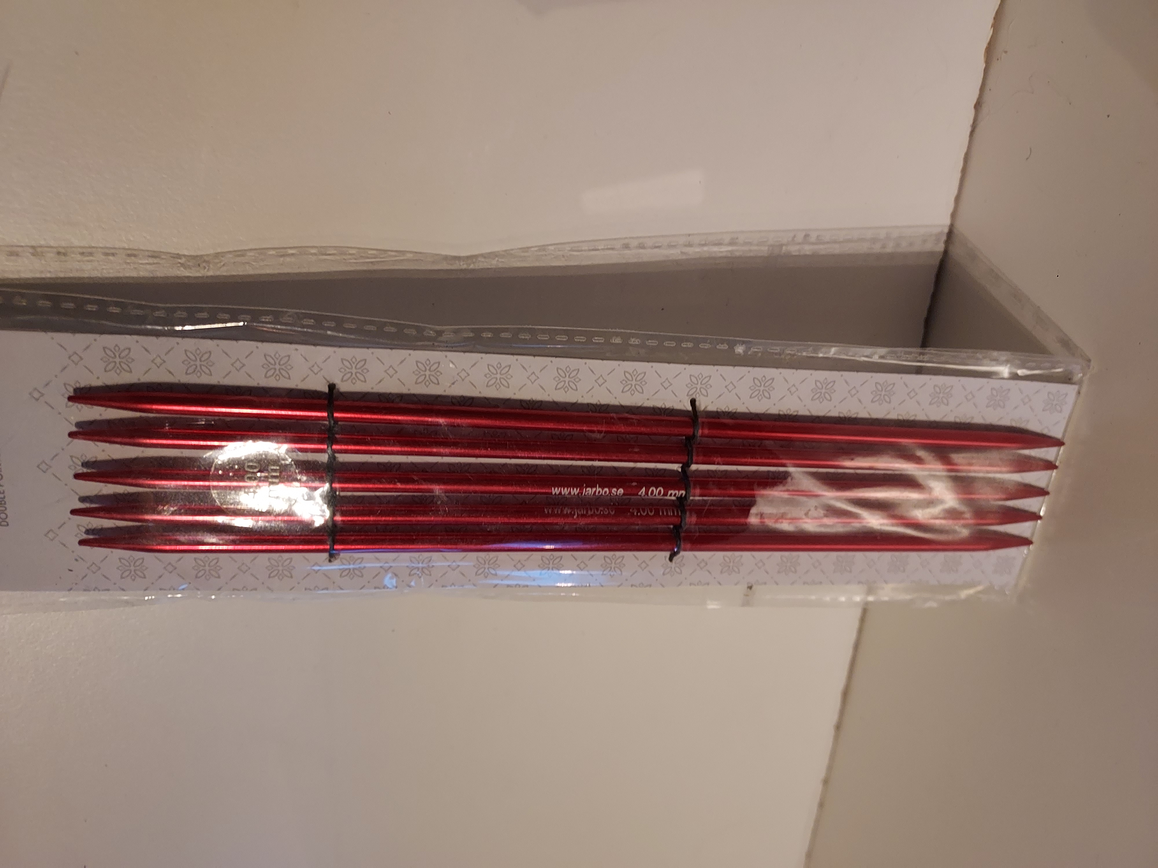 Strumpstickor 4mm 20cm I metall Järbo