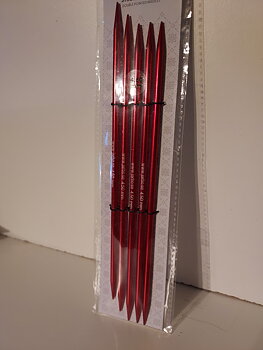Strumpstickor 4.5mm 20cm I metall Järbo