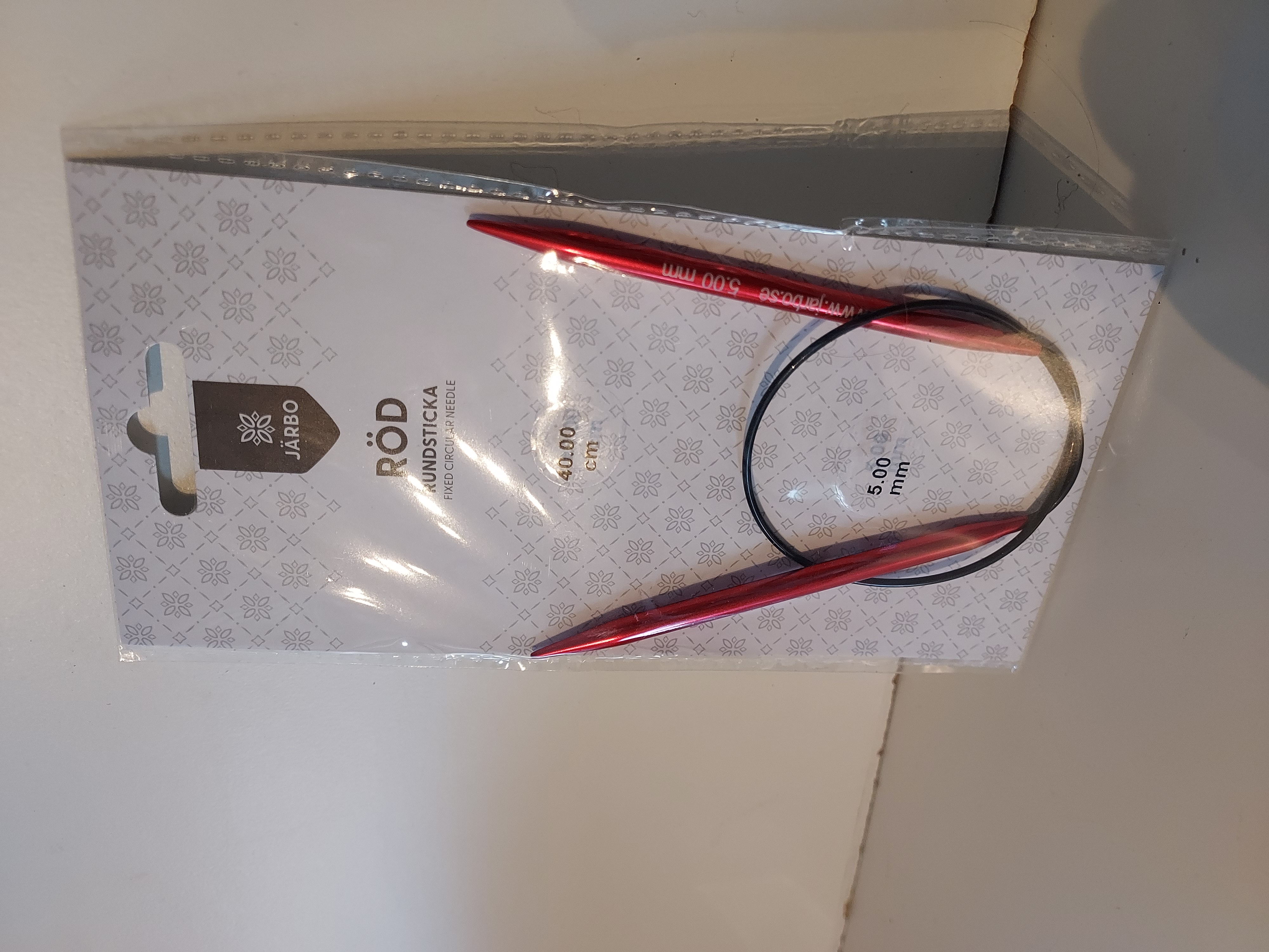 Rundsticka 5mm 40cm I metall Järbo