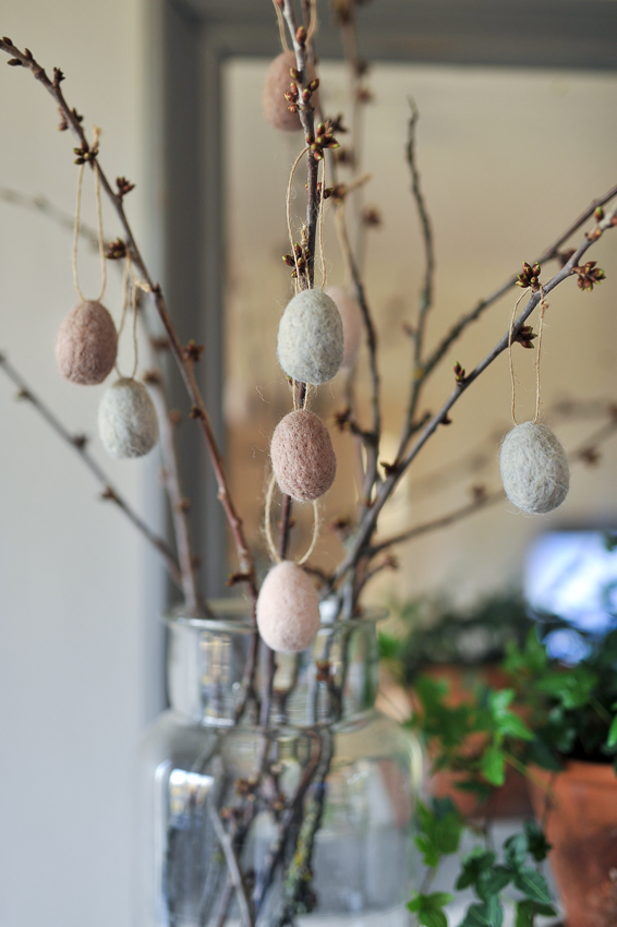 Eggs with hangers - Wool - Beige/Brown/Grey - 9-pack - 3