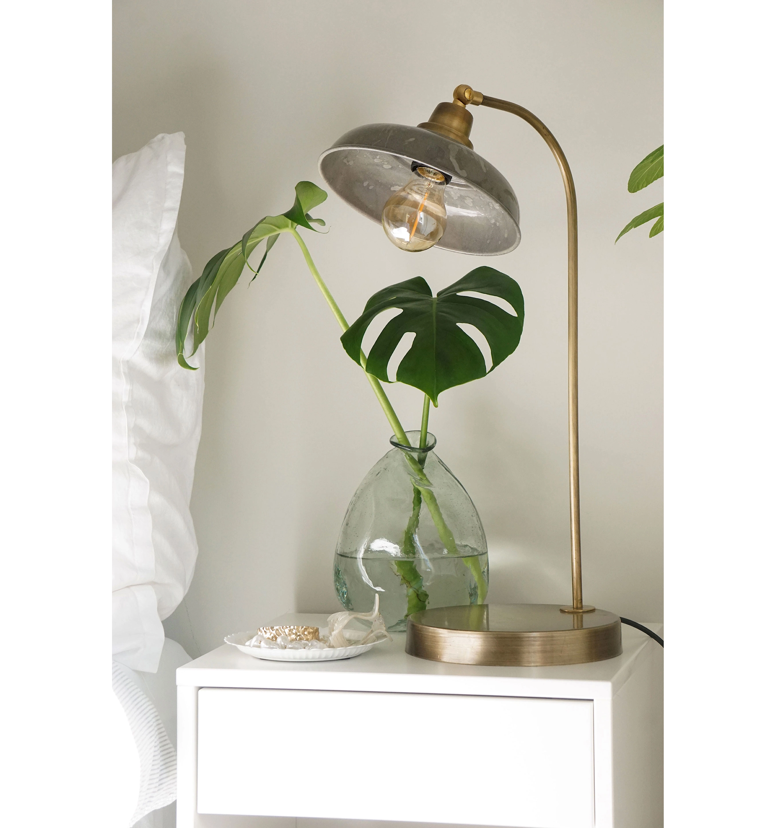 Bordslampa - Lampa - Greige - 20x52 cm - 2