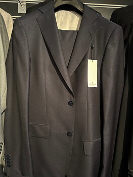 Cavaliere kostym Marlon navy strl 48 
