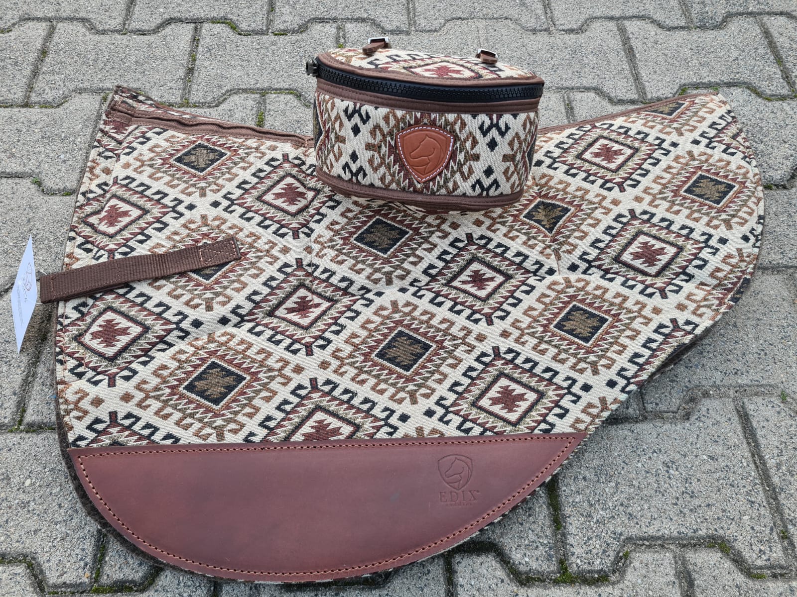 EDIX® Western pad woolfelt roundskirt (incl. 8 inserts), Brown Aztec - 3