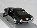 Ford Mustang  GT 1968  1:18  Ertl/Auto World  ( Street Machine ) Sliten Kartong