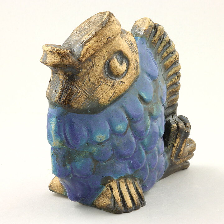 Willi Fischer (1960s) Blue Fish with Joyous Expression 14 cm (2)