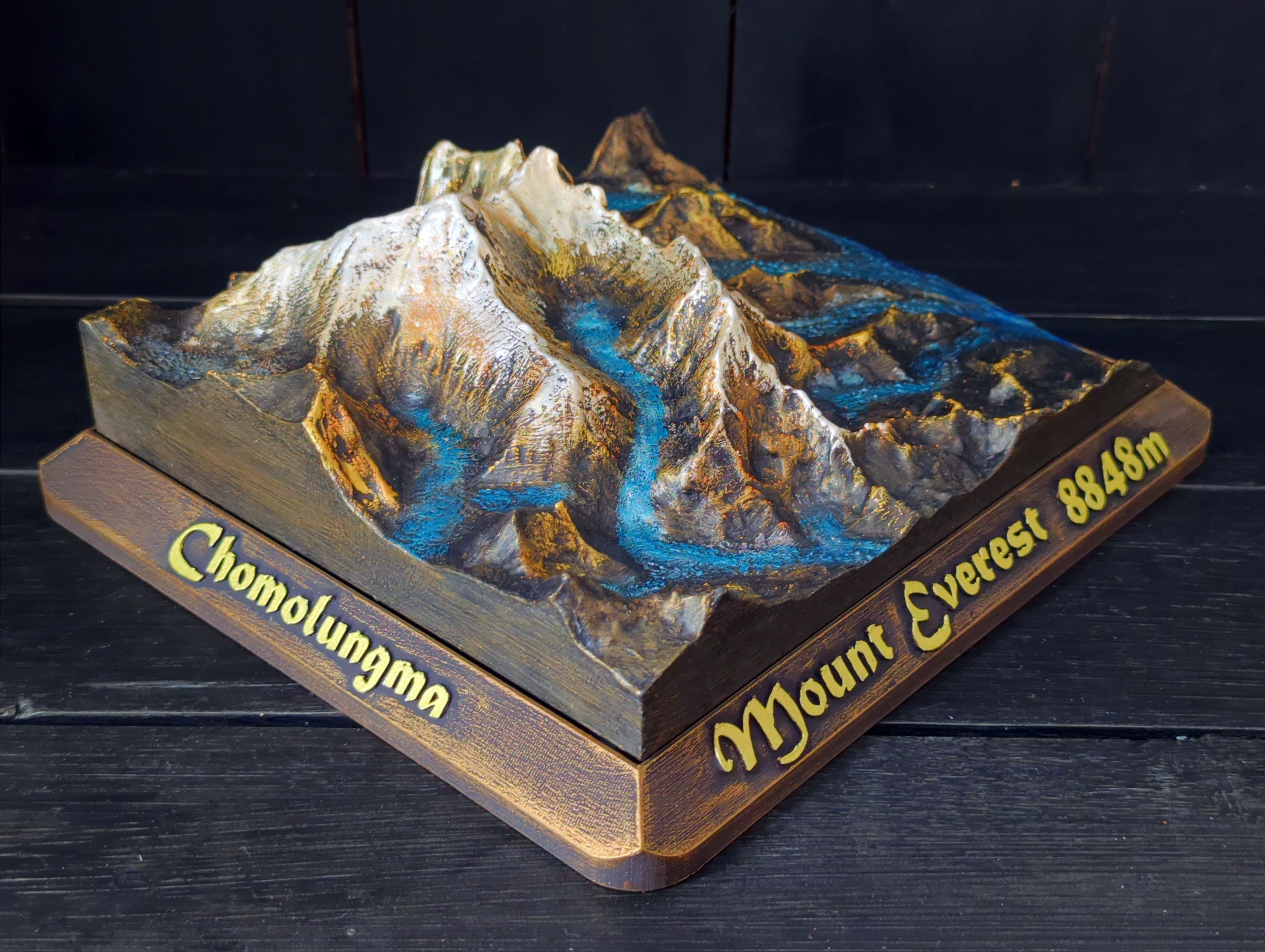 Mount Everest [L] 3D