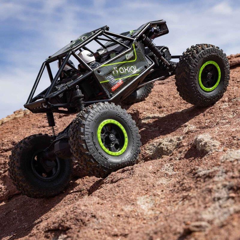Axial 1/18 UTB18 Capra 4WD Unlimited Trail Buggy RTR, Black - 5
