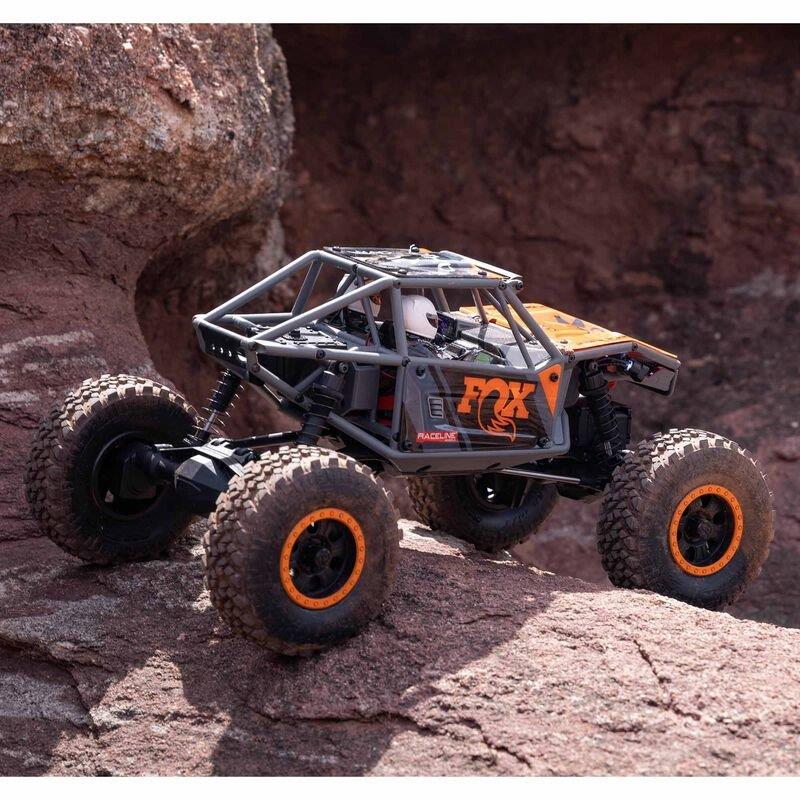 Axial 1/18 UTB18 Capra 4WD Unlimited Trail Buggy RTR, Grey - 6