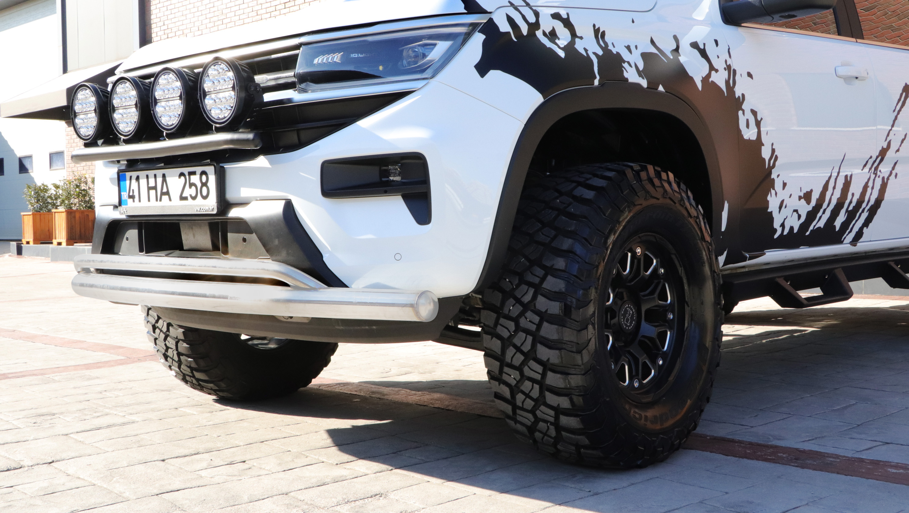 Extraljushållare till VW Amarok 2023-