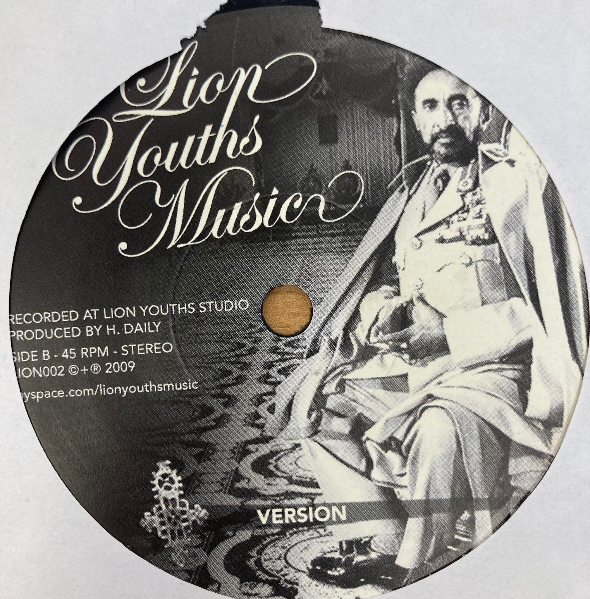 Danni Locks - Jah Far-I - 2