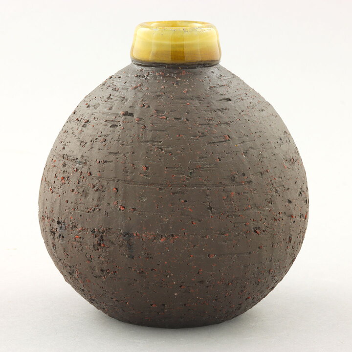 グナー・ニールンド  ふっくらした茶色いベース  黄色いトップ  9cm  1959年