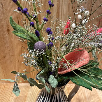 Blomsteruppsättning mix eukalyptus av ullblommor 