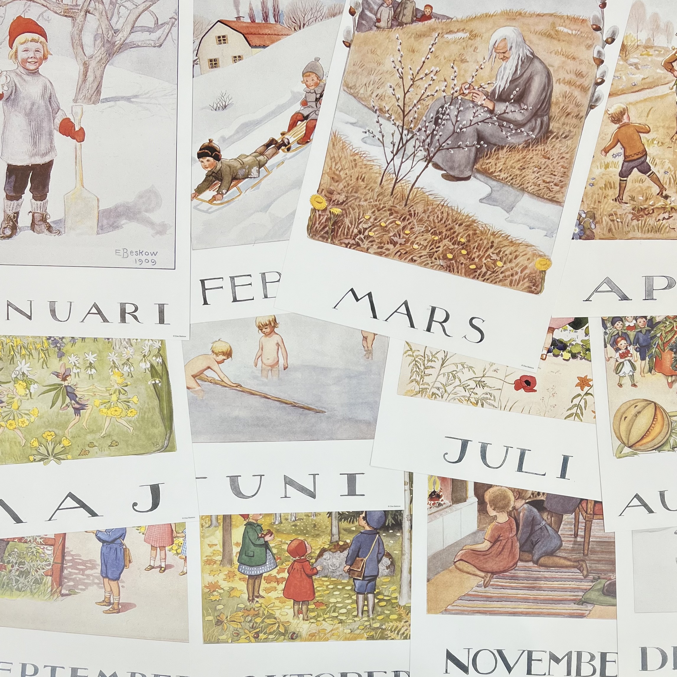 Månadsbilder - Årets saga av Elsa Beskow - 12 månader i A4 format   - 4