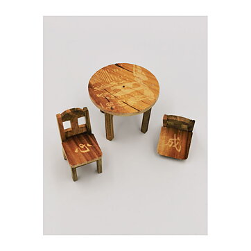 Dollhouse Second Hand - Kitchen table and chairs Lundby Scale