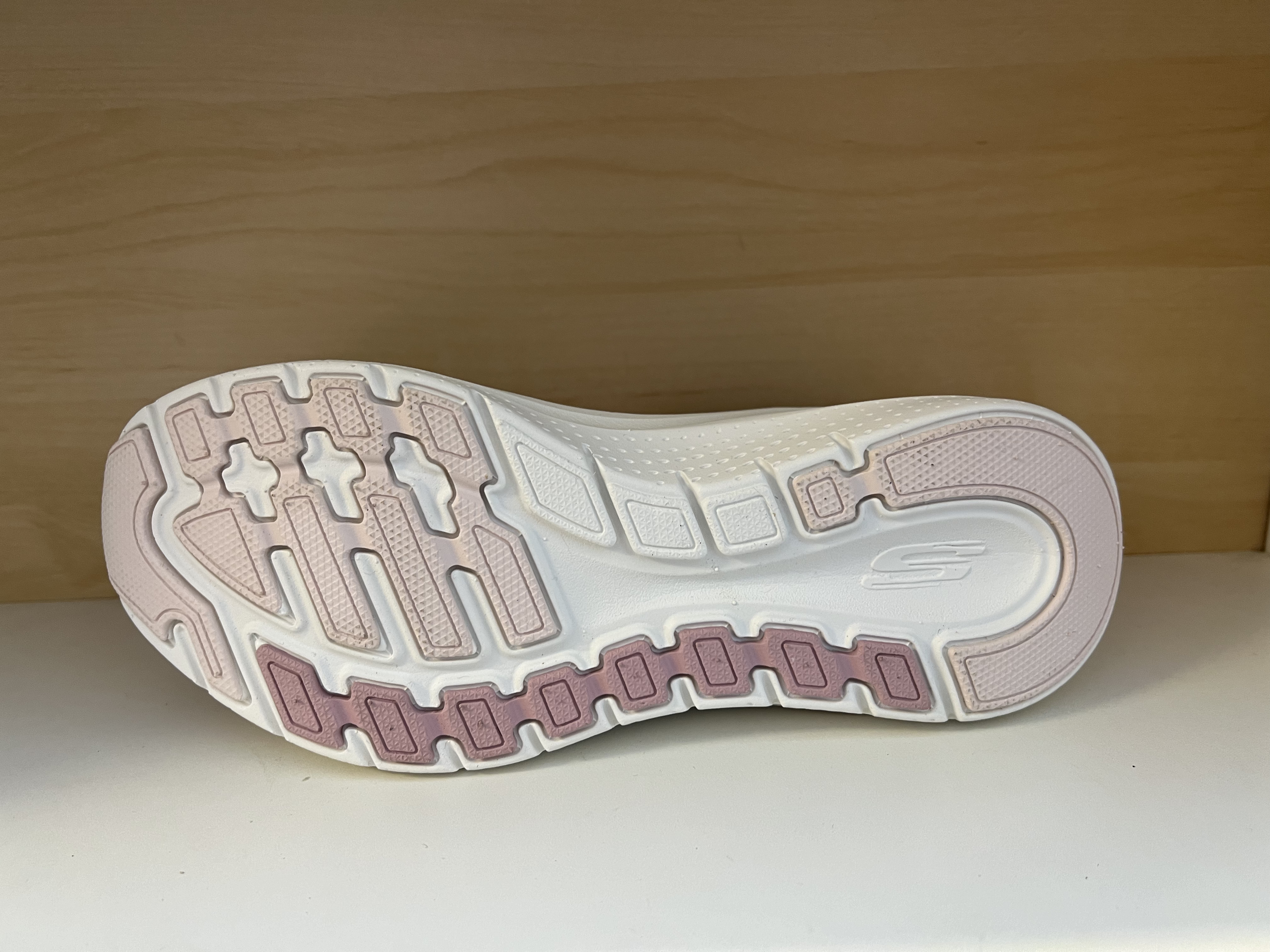SKECHERS  Womens Arch Fit   - 3