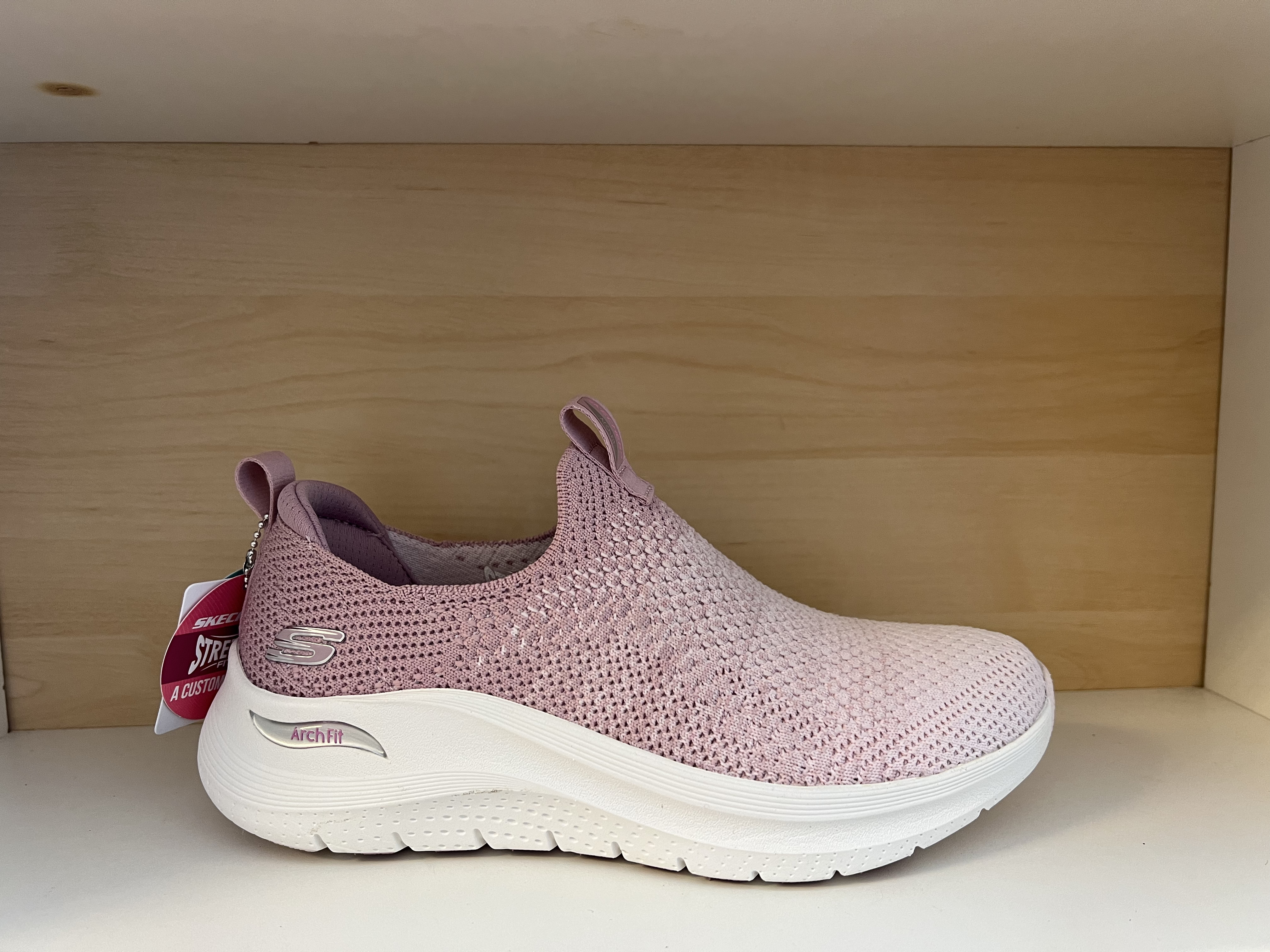 SKECHERS  Womens Arch Fit  