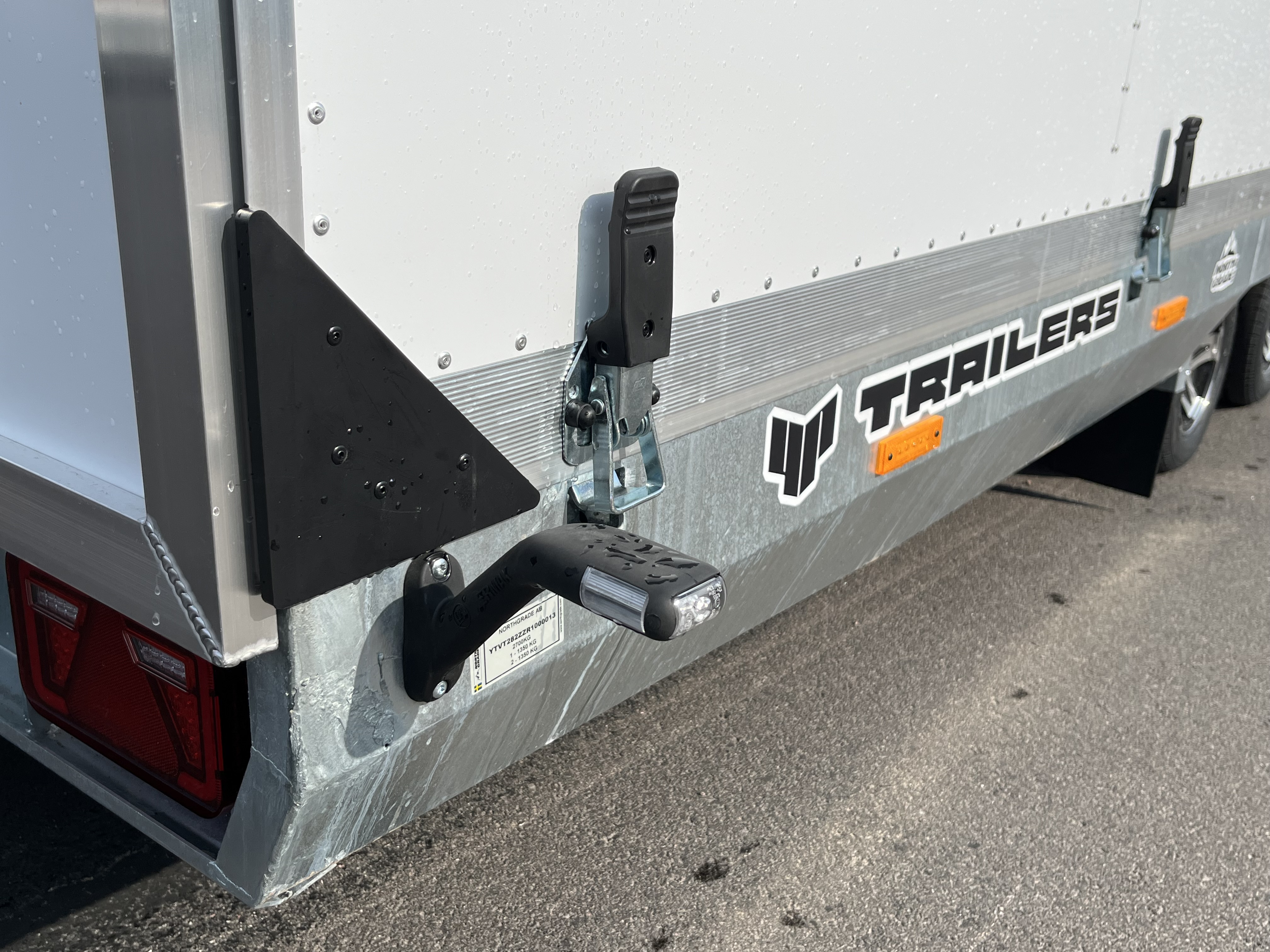 4P TrackDay 550TD G2 Biltrailer 210 x 550 cm 2 axlad - 5