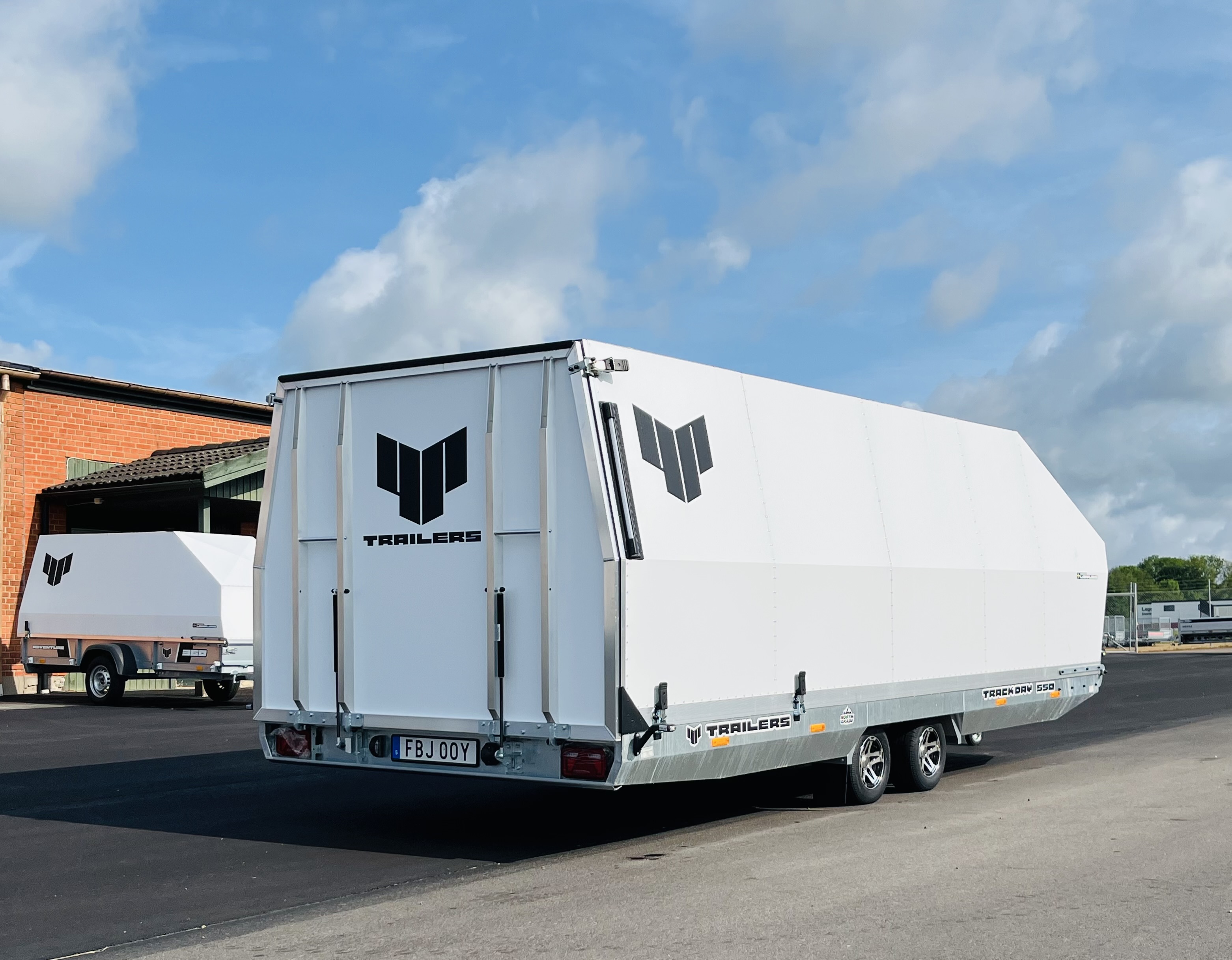 4P TrackDay 550TD G2 Biltrailer 210 x 550 cm 2 axlad - 2