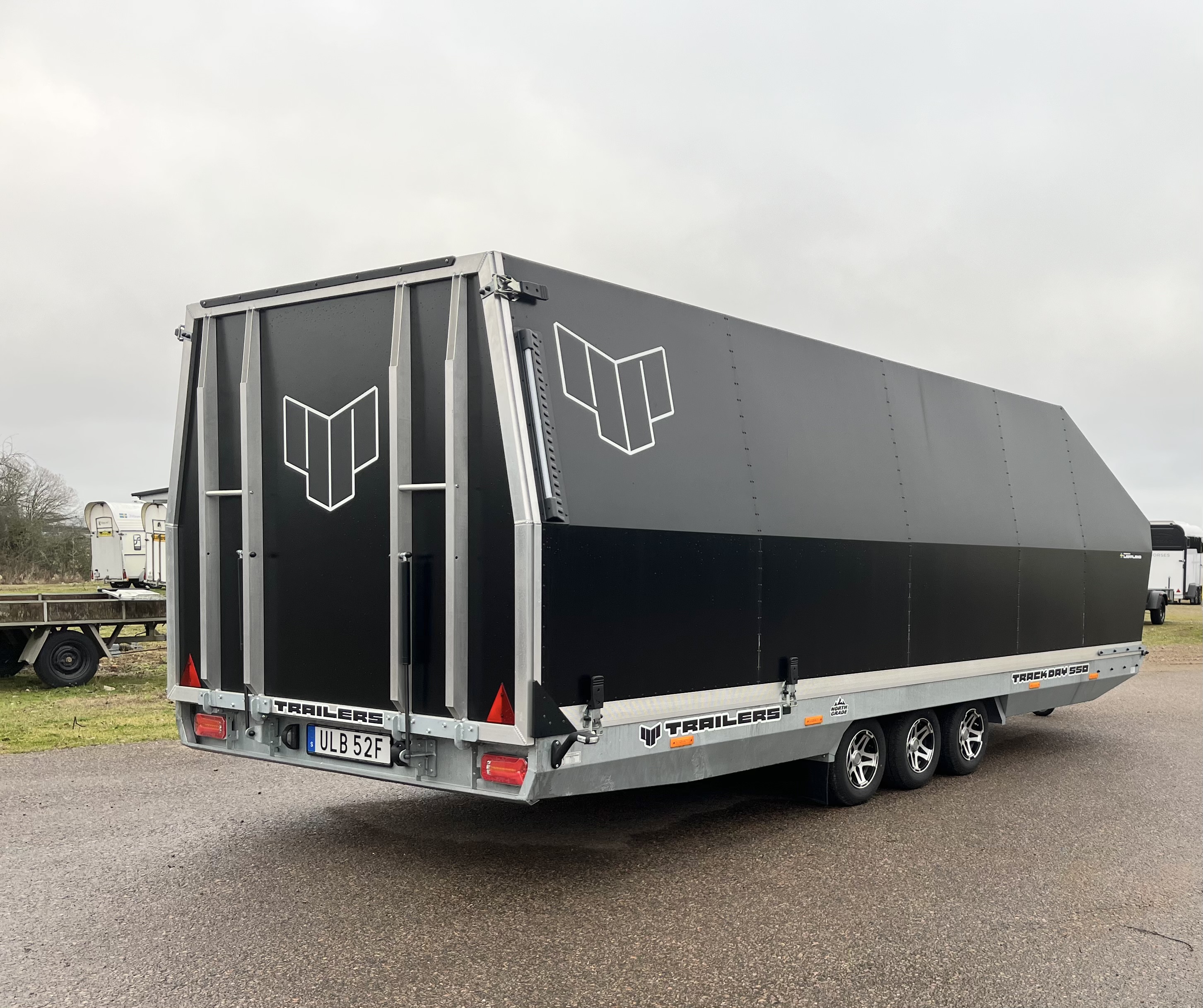 4P TrackDay 550TD G3 Wide Biltrailer 237 x 550 cm - 5