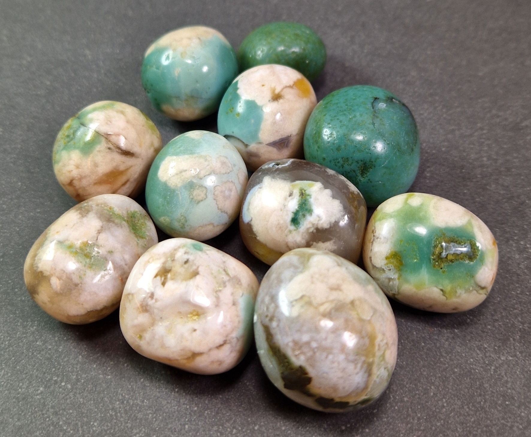 Grön Sakuraagat (Green Sakura Agate) ,  Trumlad