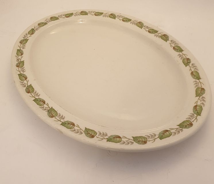 Lovranka serving dish