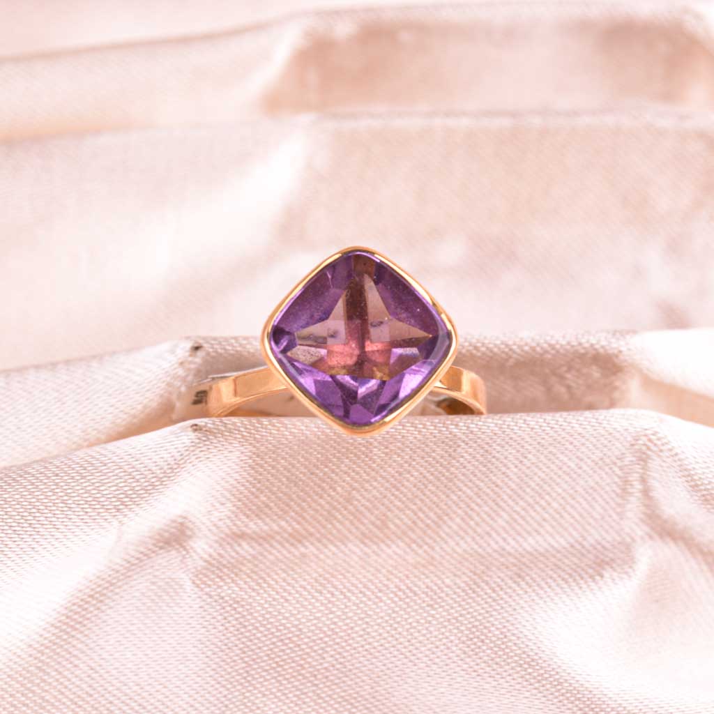 Ametisti sormus 18k kultaa, Vintage