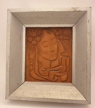 Kunft Alfred relief female face terracotta