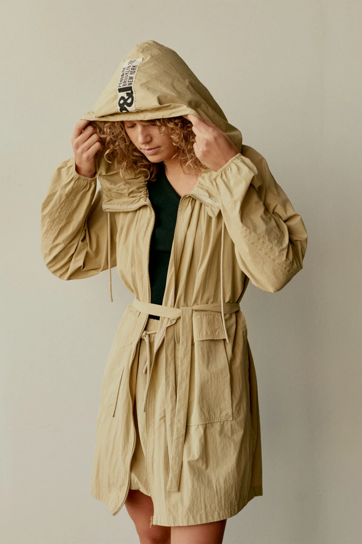 Penn & Ink - Trenchcoat With Text OlivYellow - 2