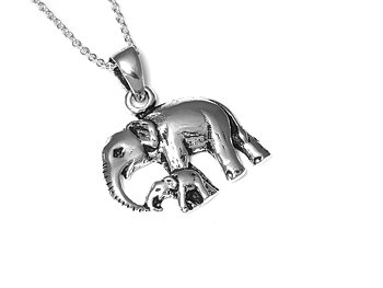 Elefant med Kalv Halsband i Äkta 925 Silver, Afrika Hänge, Savann Accessoar, Djur Smycke
