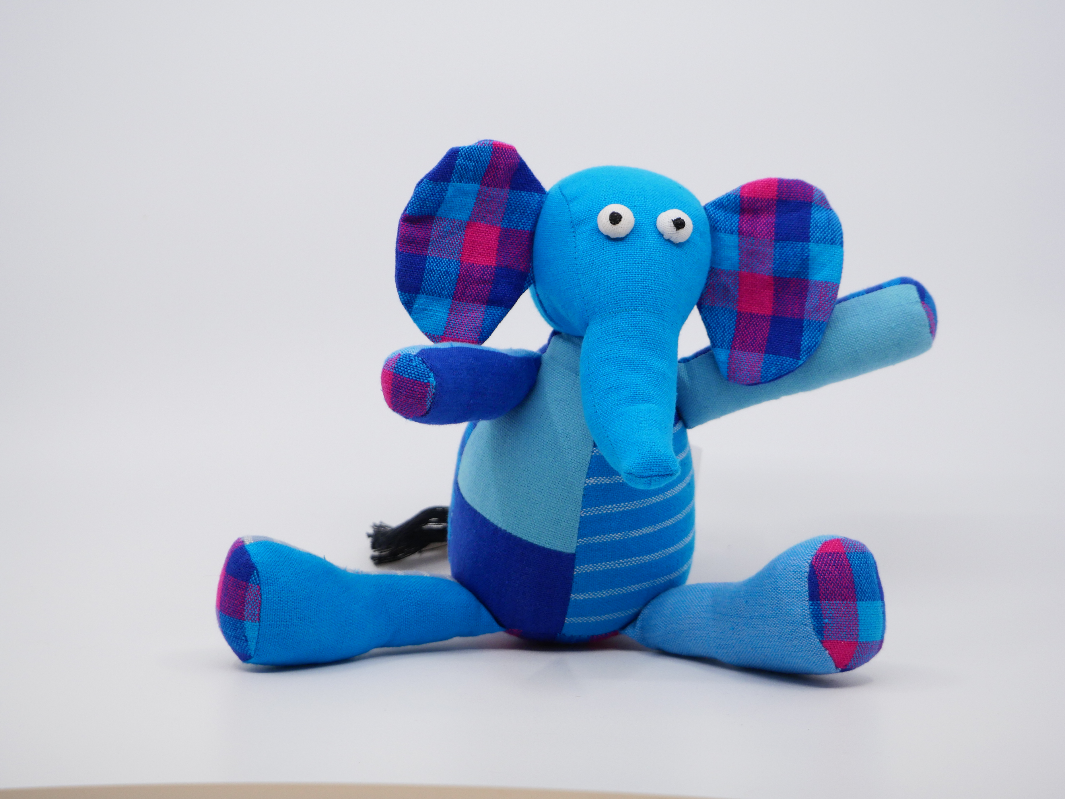 Trasdockan Ellen elefant