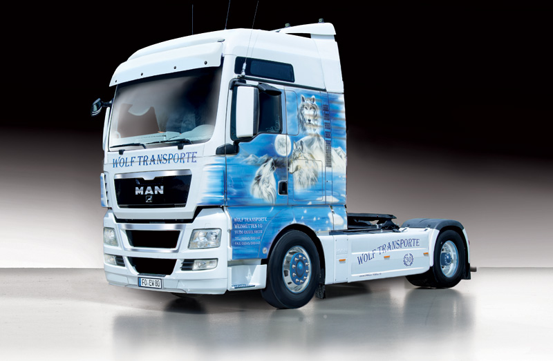1/24 MAN TGX XXL WOLF TRANSPORTE