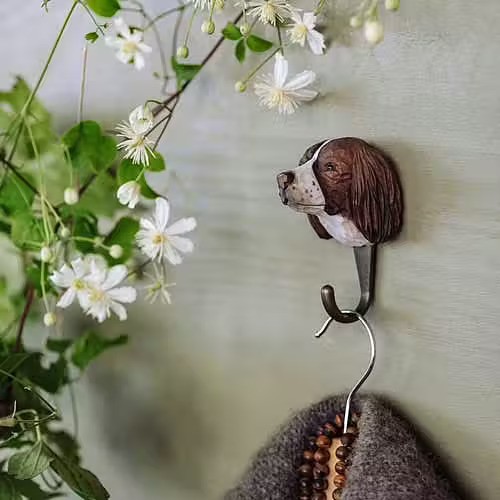 Hand-carved hanger Springer Spaniel - 2