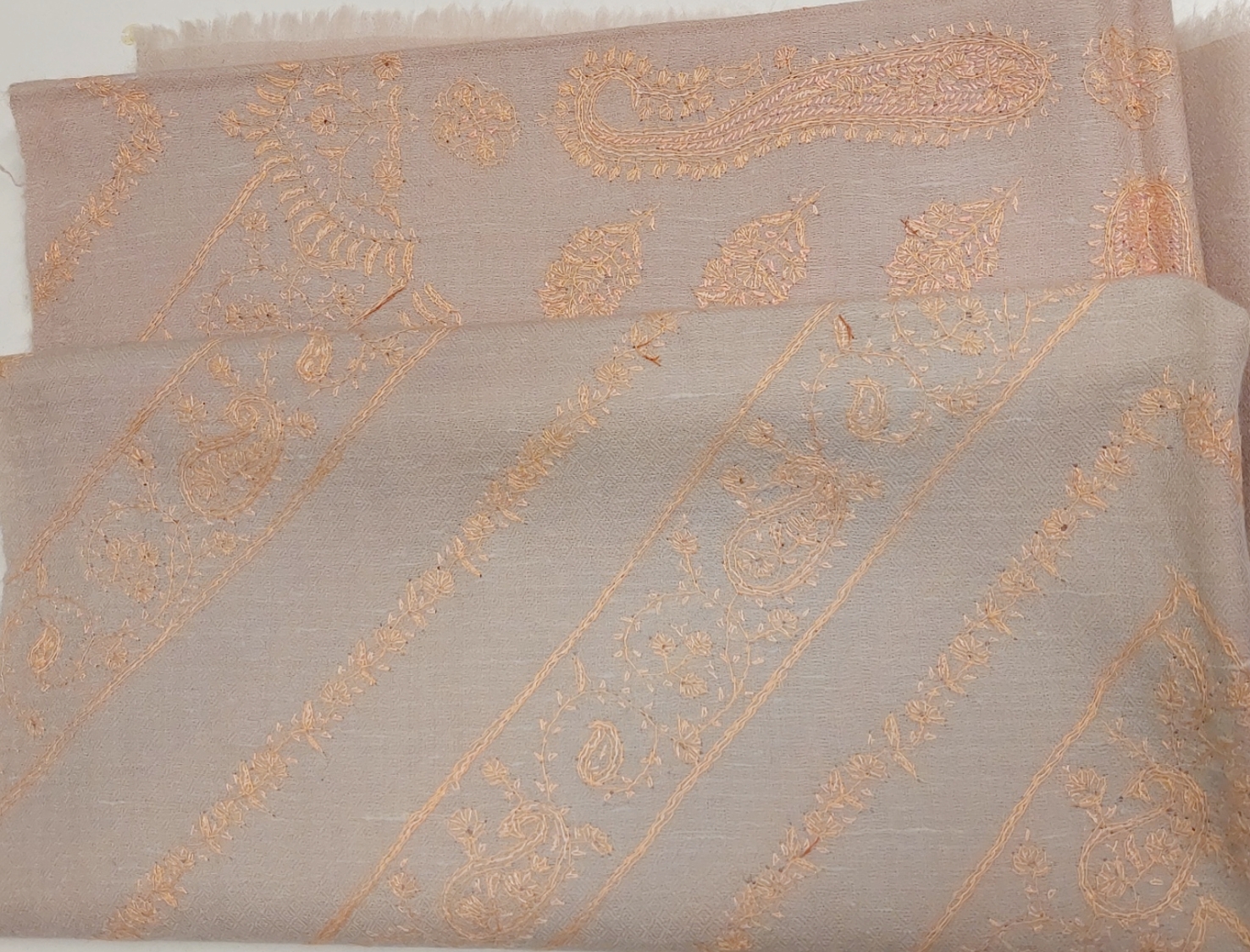 Yoga Sjal  - Handvävd i Kashmir Ull - 2.e sortering