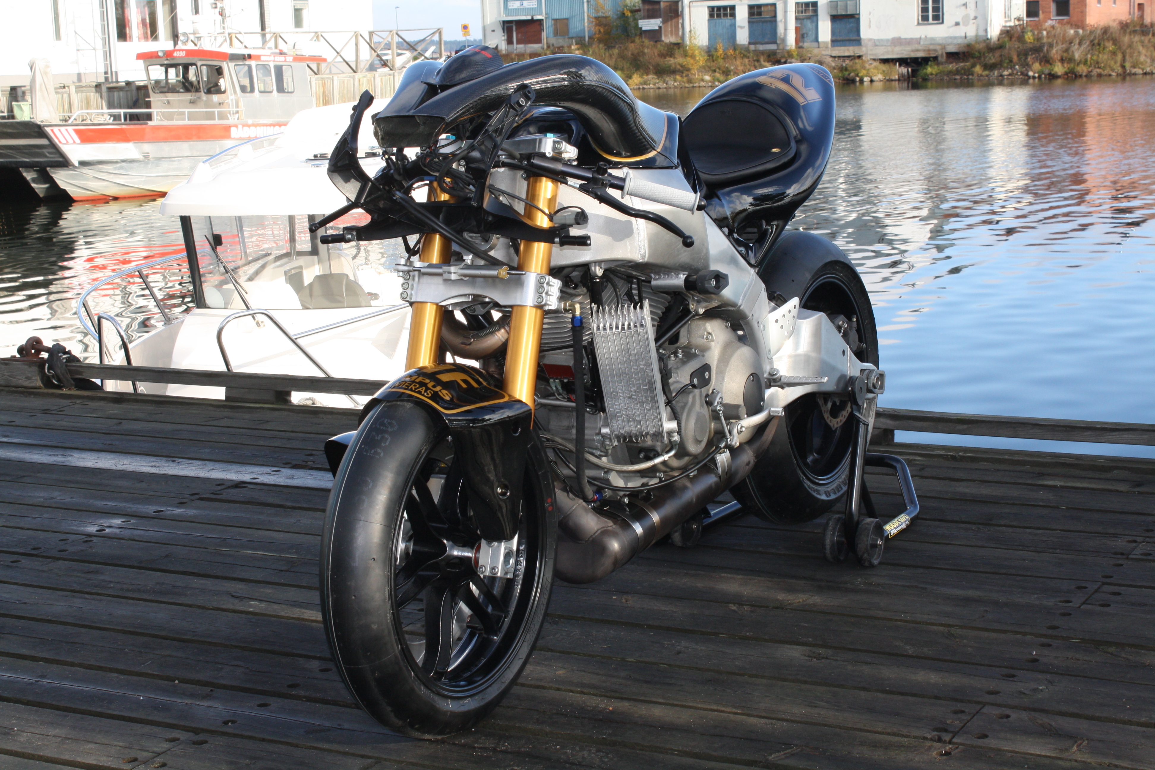 2007 Buell XB RR Racebike JPS by NCCR - 7