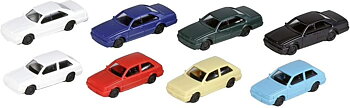 Set med 8st olika Nissan-modeller
