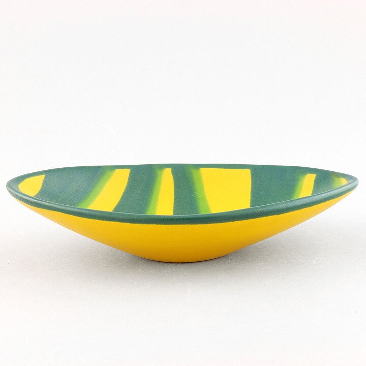 Hjördis Oldfors (Bengali 1954) Lens-Formed Bowl with Green/Yellow Decor 16 cm