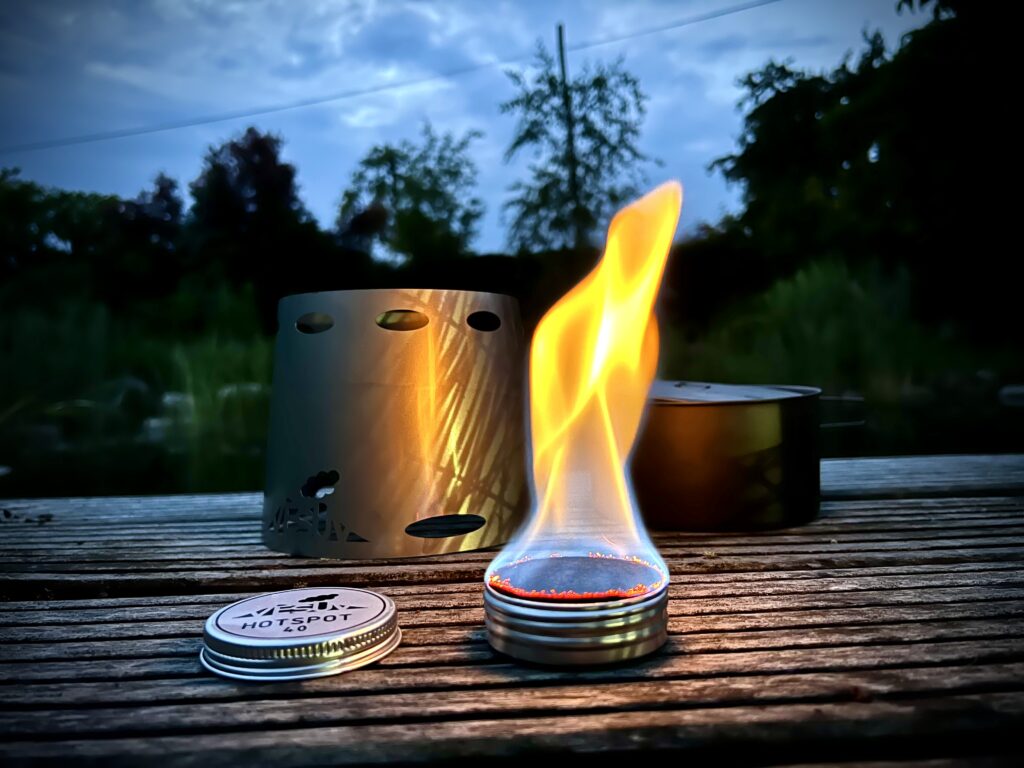 VESUV HOTSPOT 40 OUTDOOR ALCOHOL STOVE - 2